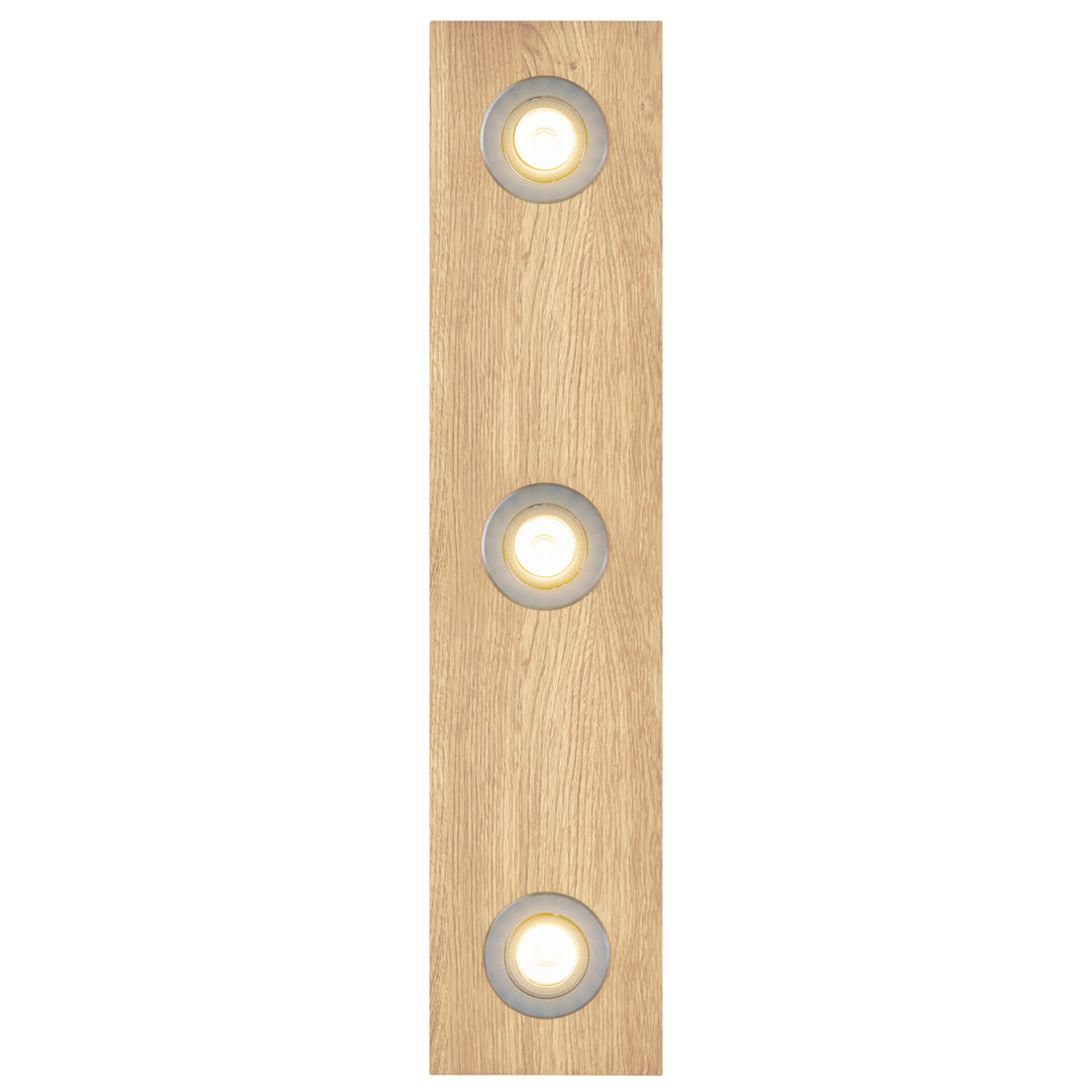 Deckenleuchte aus Asteiche Natur, Modell Lennon, 3-flammig, 720mm x 160mm x 70mm, silberne Details, Dimmbar durch externen Dimmer, Frontalansicht