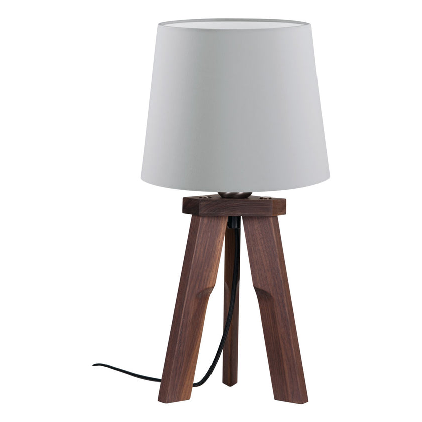 Dreibein Tischleuchte aus Nussbaum, Modell Tre, mit silbergrauem Lampenschirm, Kabel verläuft mittig zwischen den Beinen