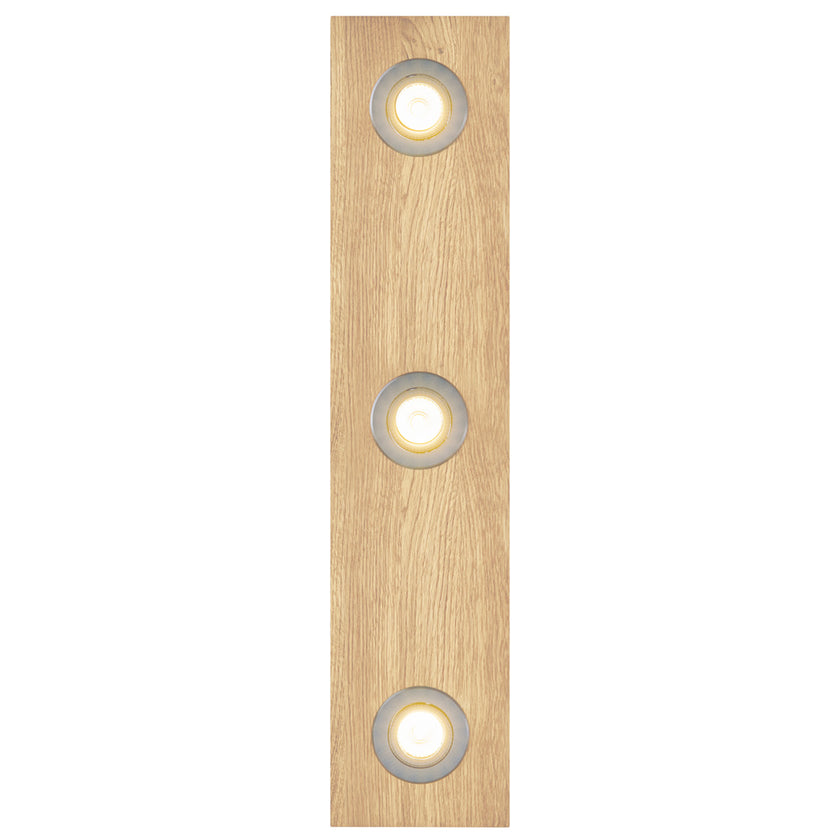 Deckenleuchte aus Asteiche Natur, Modell Lennon, 3-flammig, 720mm x 160mm x 70mm, silberne Details, Dimmbar durch externen Dimmer, Frontalansicht 