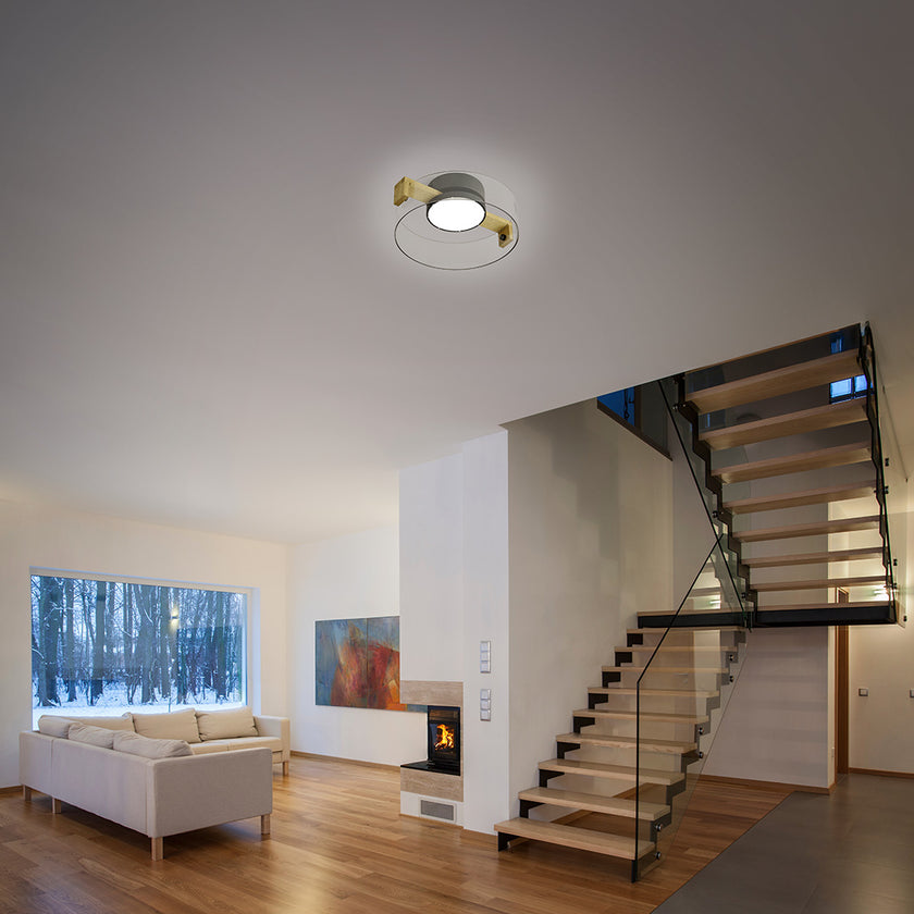 Deckenleuchte Modell Talon, Asteiche geölt, Rauchglas, Metall-Applikationen schwarz gepulvertm Milieubild im Flur, Leuchte hängt an der Decke