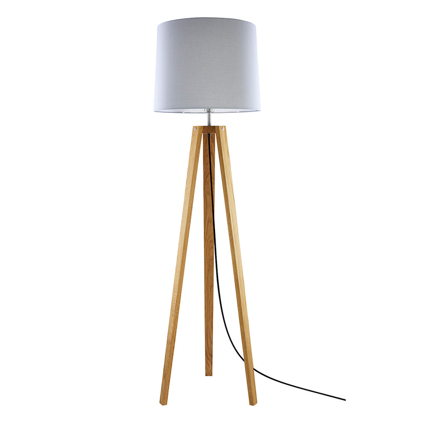 Dreibein Stehleuchte aus Asteiche geölt, Modell Anni, mit silbergrauem Leuchtenschirm, Kabel mittig laufend