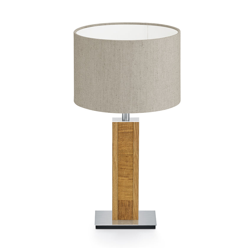 Tischleuchte aus Asteiche geölt und Kopfholz, Modell Karl K, Leinenoptik Schirm, Nickel Applikationen, Frontalansicht 