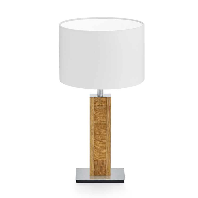 Tischleuchte aus Asteiche geölt und Kopfholz, Modell Karl K, weißer Schirm, Nickel Applikationen, Frontalansicht 