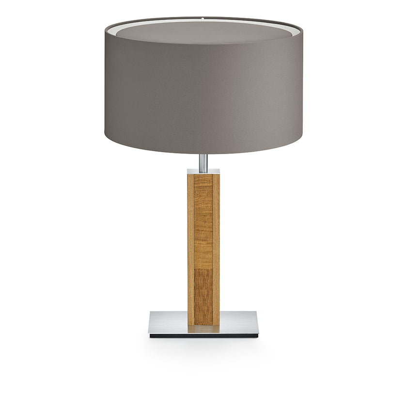 Hockerleuchte aus Asteiche geölt und Kopfholz, Modell Karl K, Nickel Applikationen, taupe Schirm, Frontalansicht 