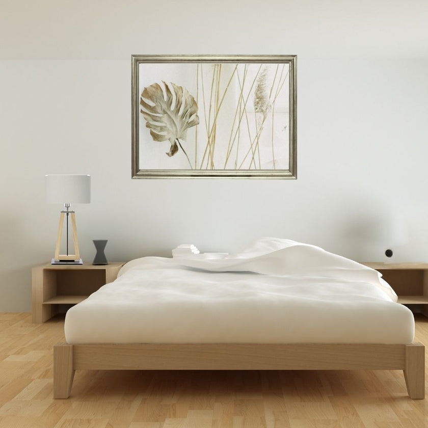 Hockerleuchte aus Asteiche geölt, Modell Bi Bob, mit eckigem weißem Lampenschirm, Metall Nickel gebürstet, Kabel mittig geführt, Mileubild im Schlafzimmer auf Bestelltisch